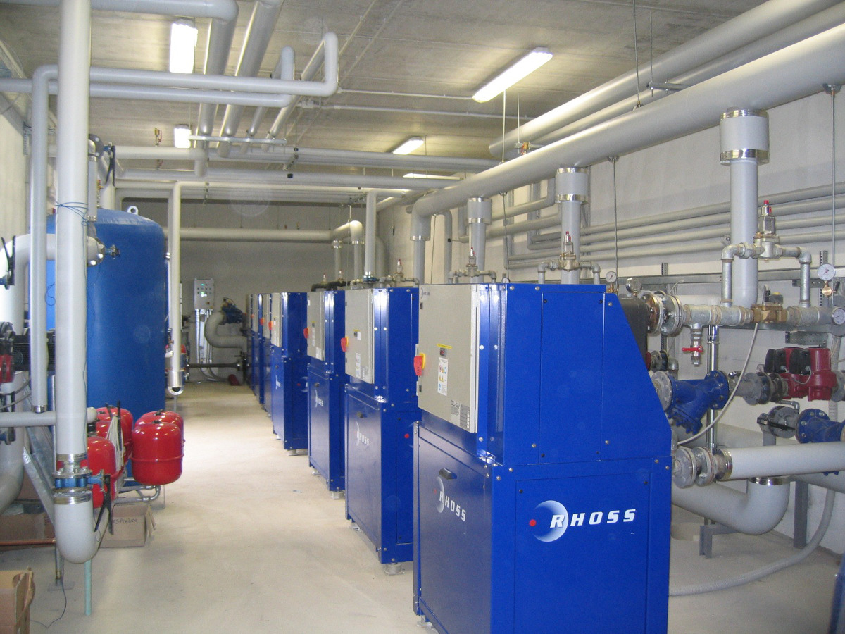 CENTRALE CON POMPE DI CALORE